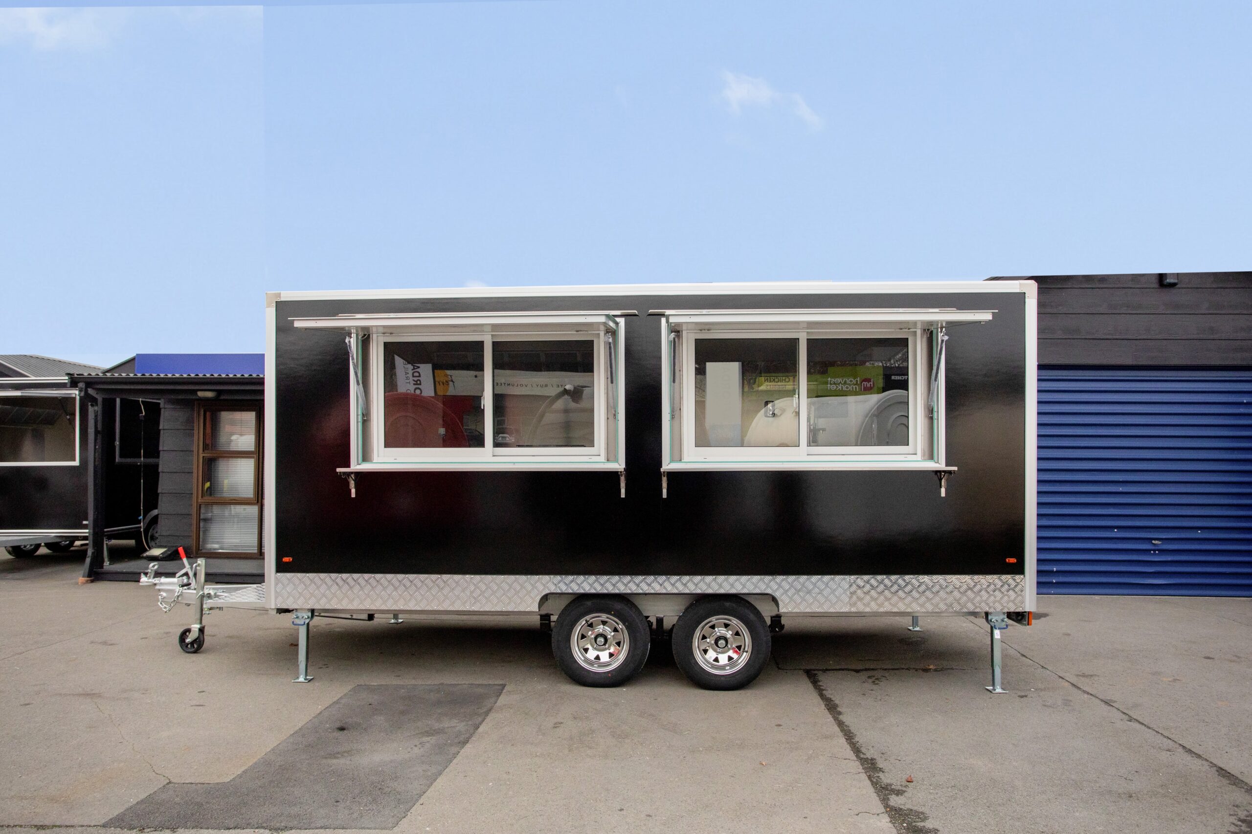 67fe441d0b3861bf95c4bf90_Affordable Food Trailers-17 copy